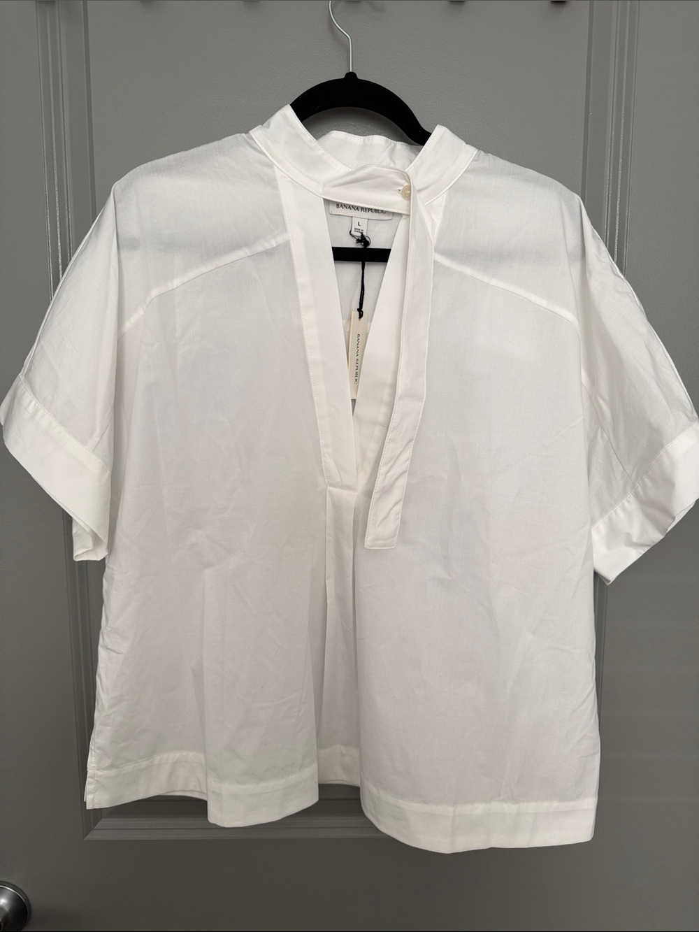 Banana Republic White Short-Sleeve Relaxed Popover Shirt